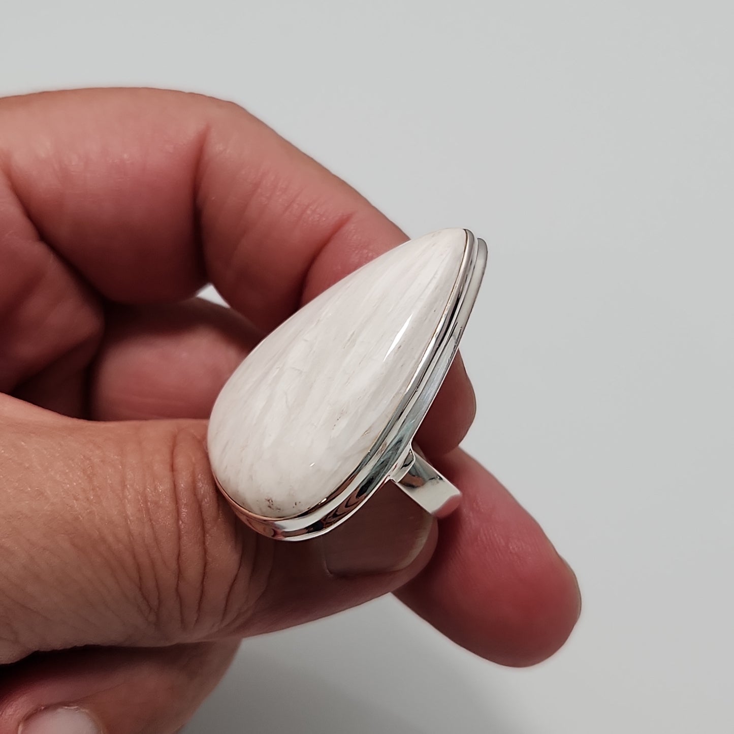 Scolecite Ring sz 6