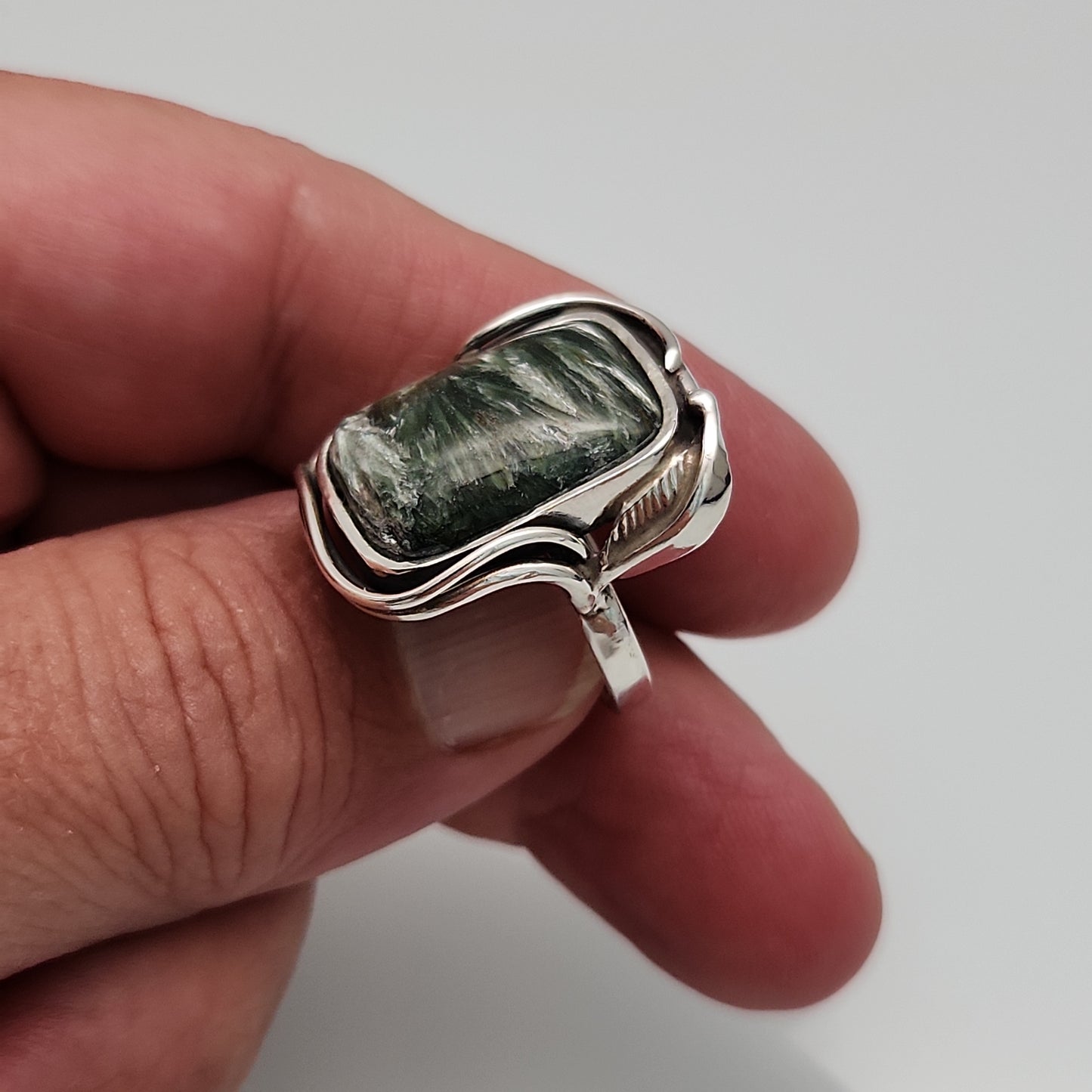 Seraphinite Ring sz 7