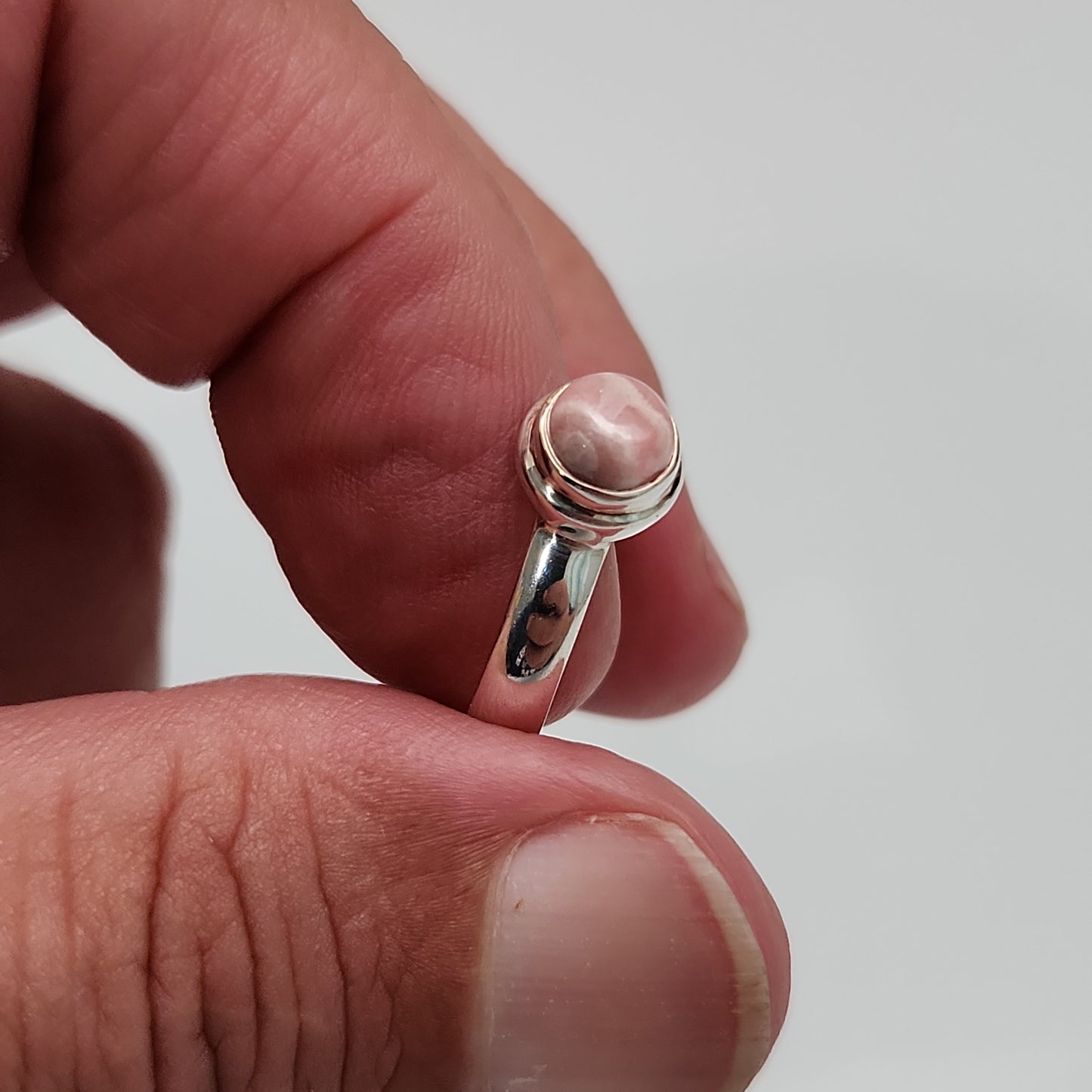 Rhodocrosite Ring sz 8