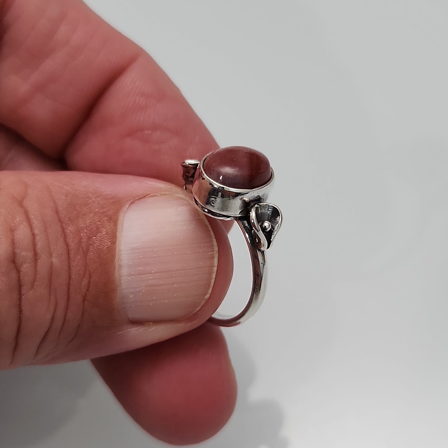 Mookiate Ring sz 7.5