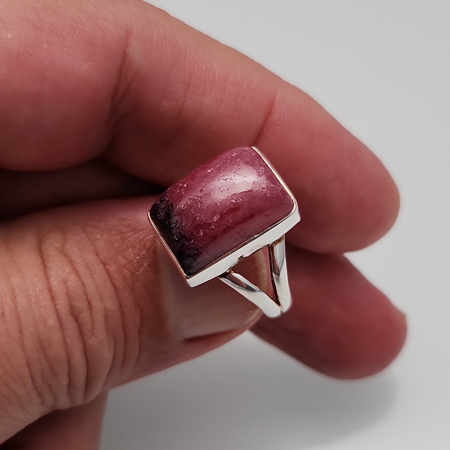 Rhodonite Ring sz 7+