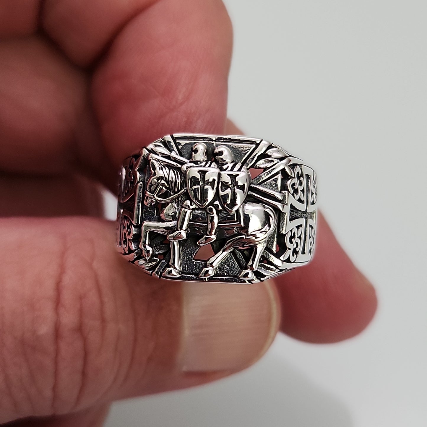 Knights Templar Ring sz 9-12