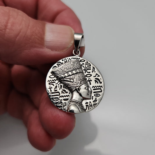 Nefertiti Pendant Medallion