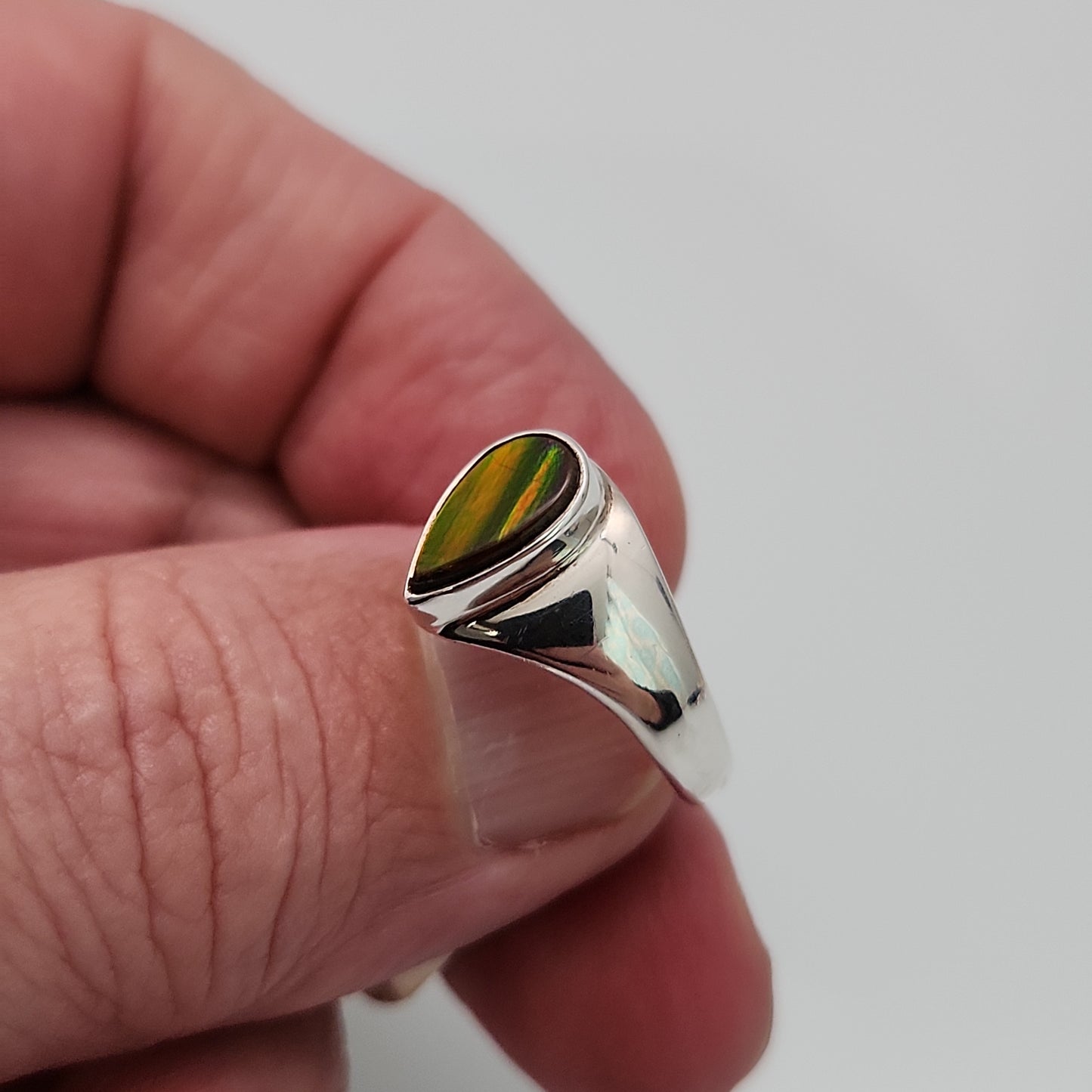 Ammolite Ring sz 9