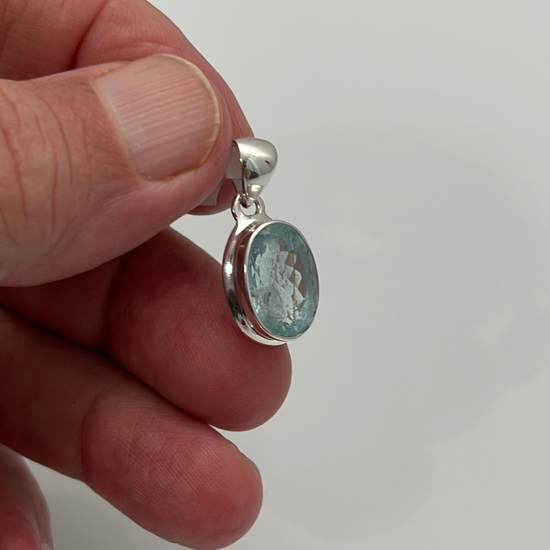 Aquamarine Gem Pendant