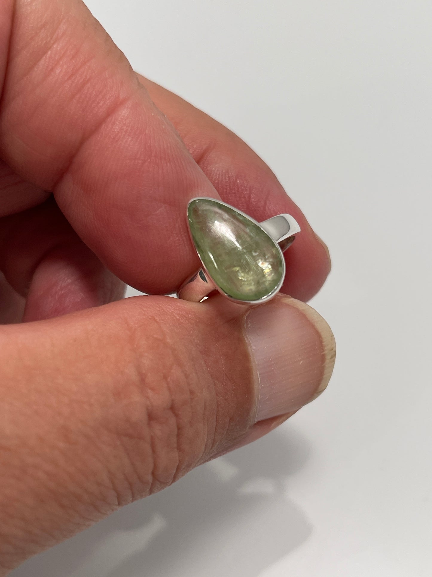 Green Kyanite Ring sz 6