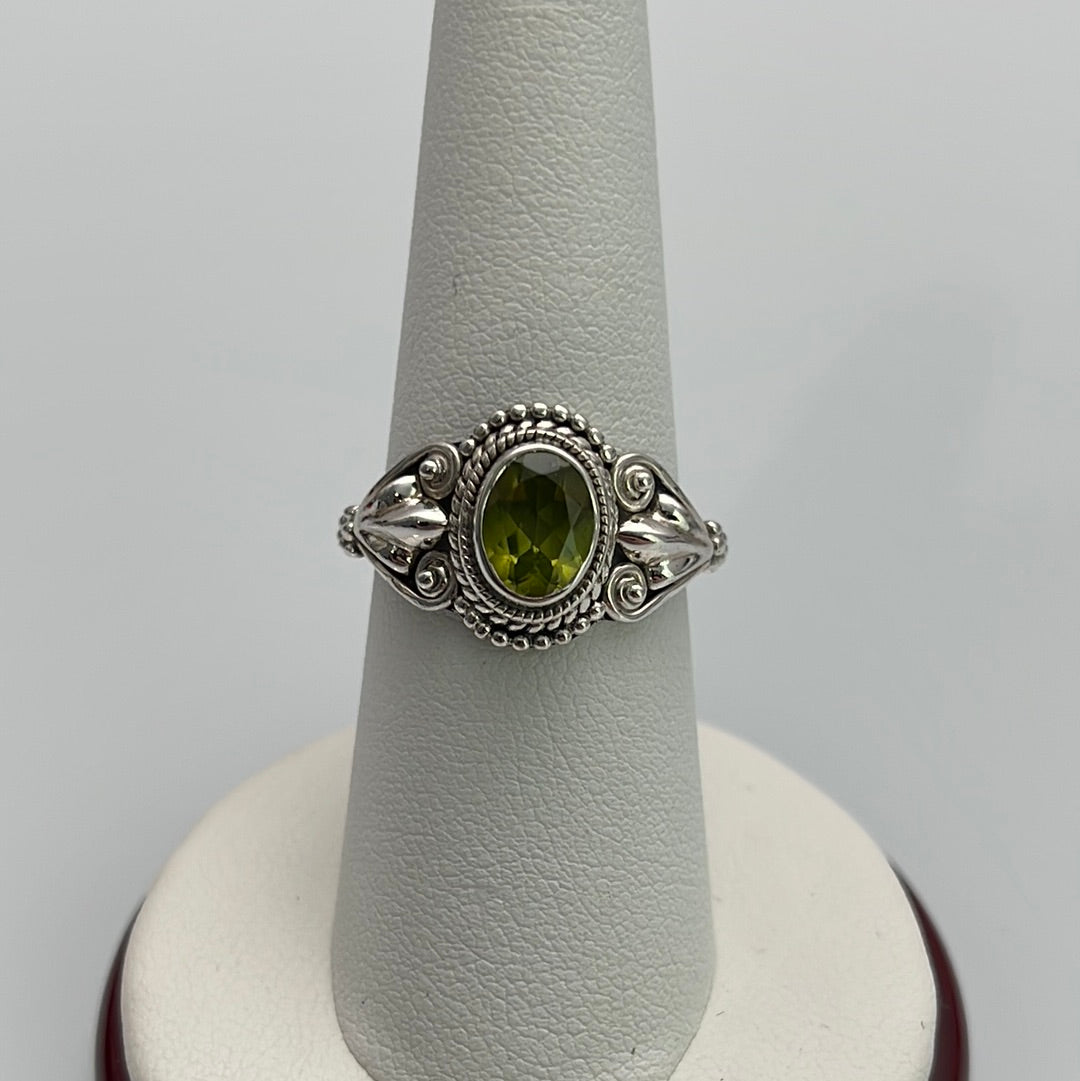 Peridot Filigree Ring Sizes 5-10