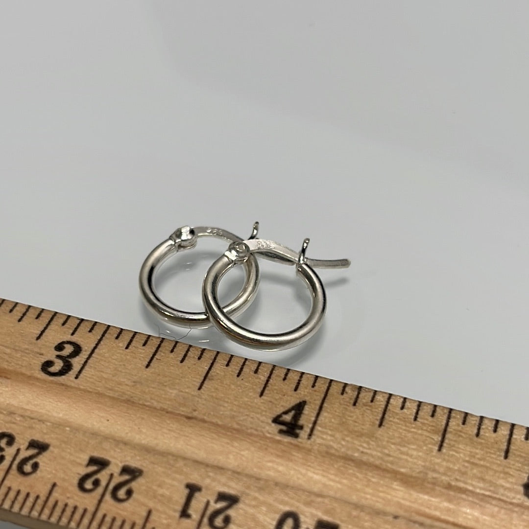 Small Plain Hoop Earrings