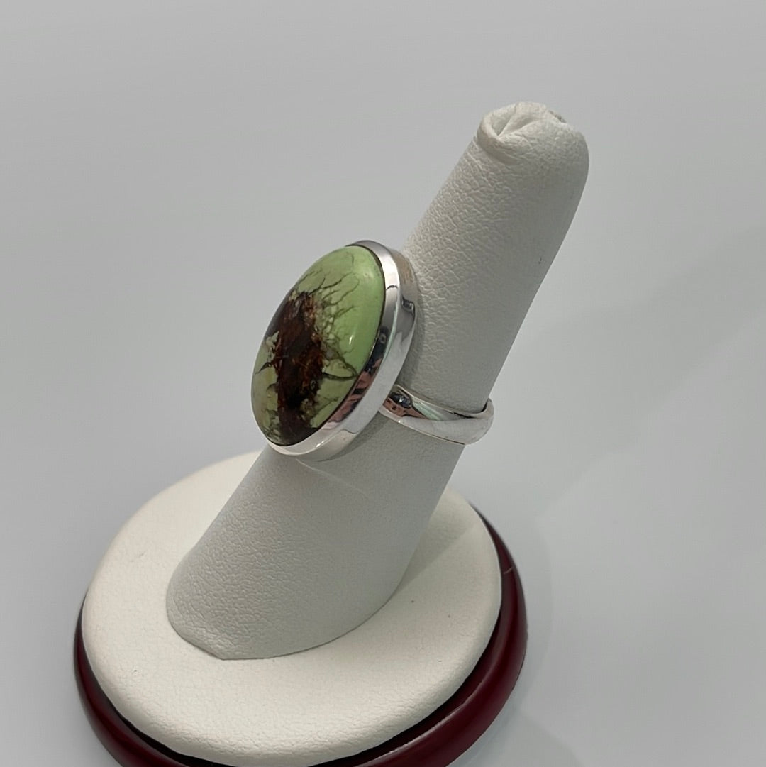 Citron Chrysoprase Bezel Set Ring Size 8