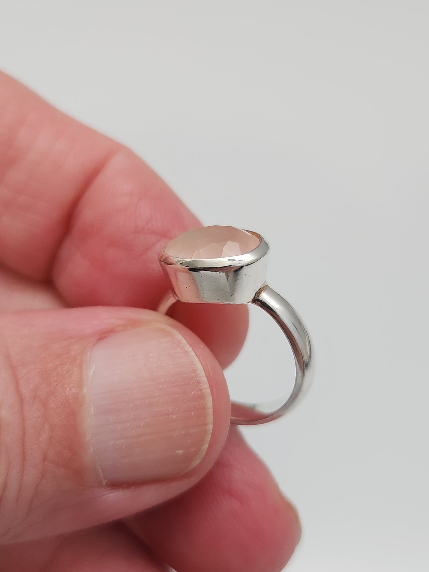 Rose Quartz Ring sz 6