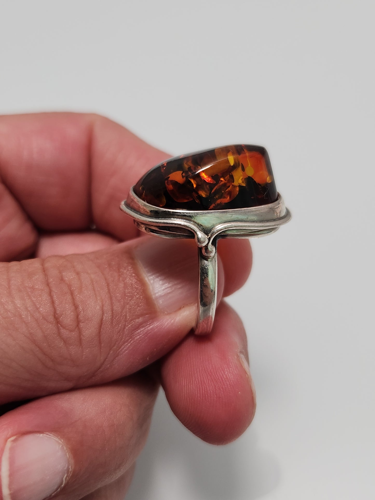 Amber Ring sz 9.5