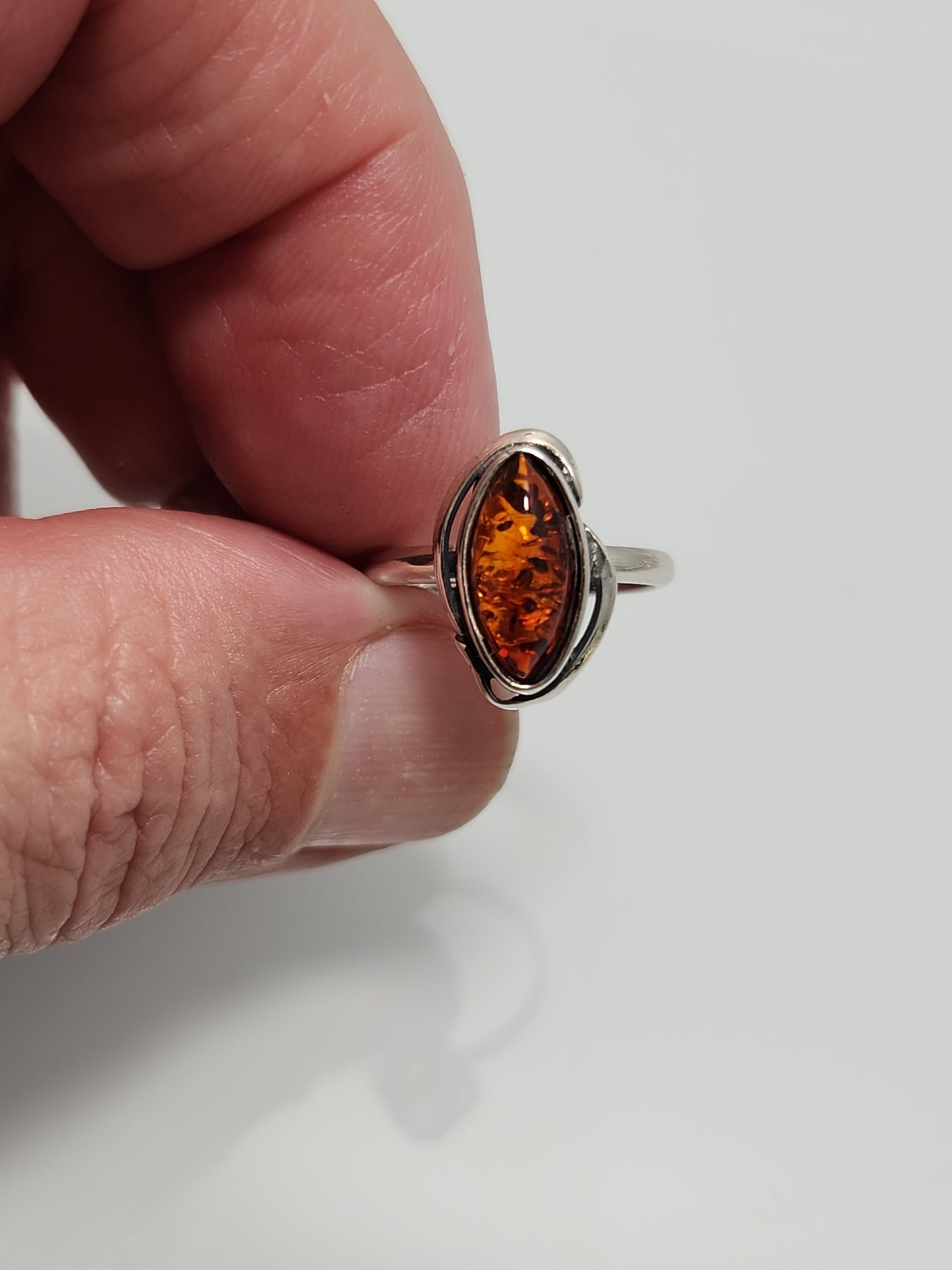 Amber Ring sz 7