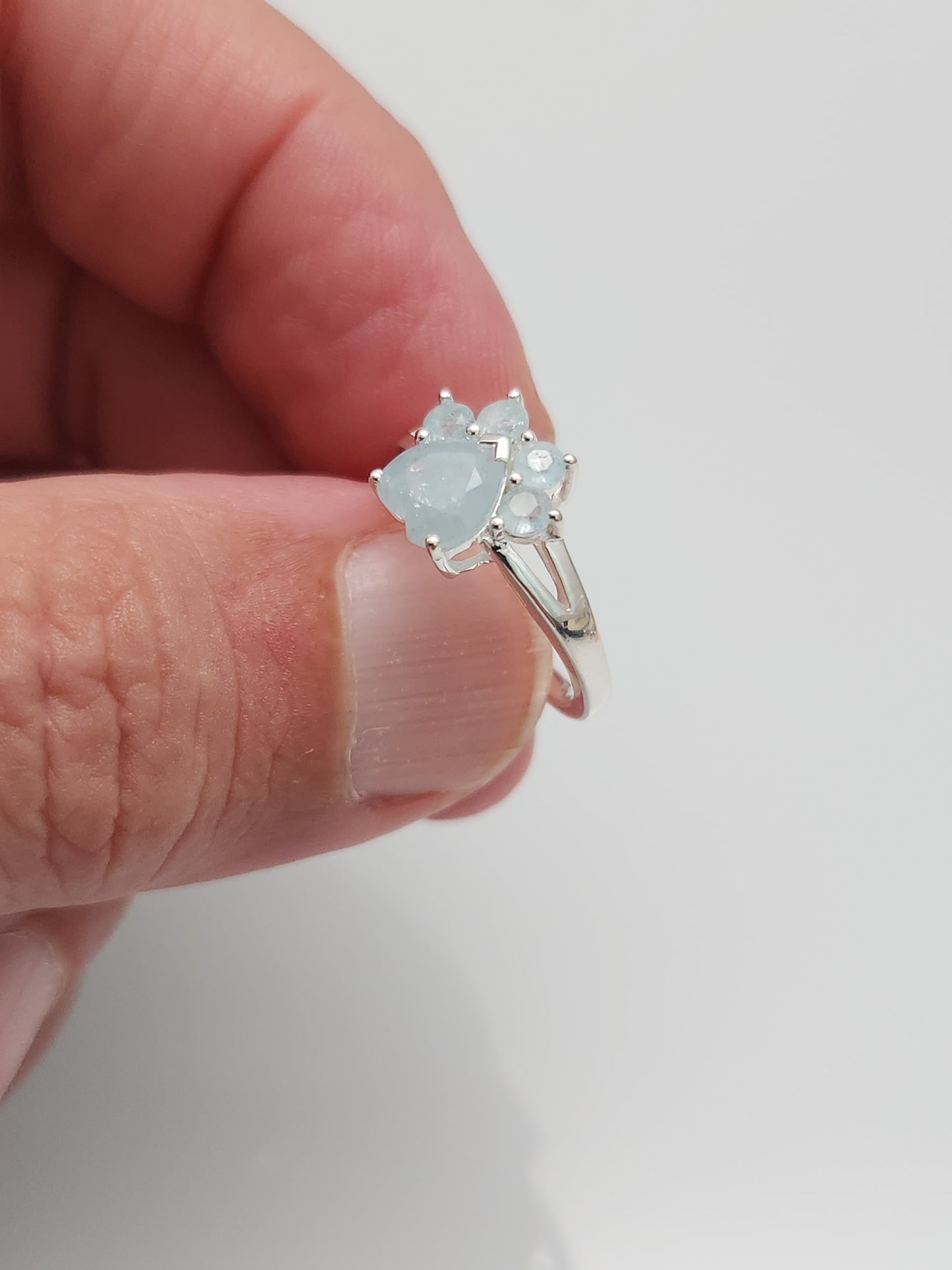 Aquamarine Paw 🐾 Ring sz 5-12