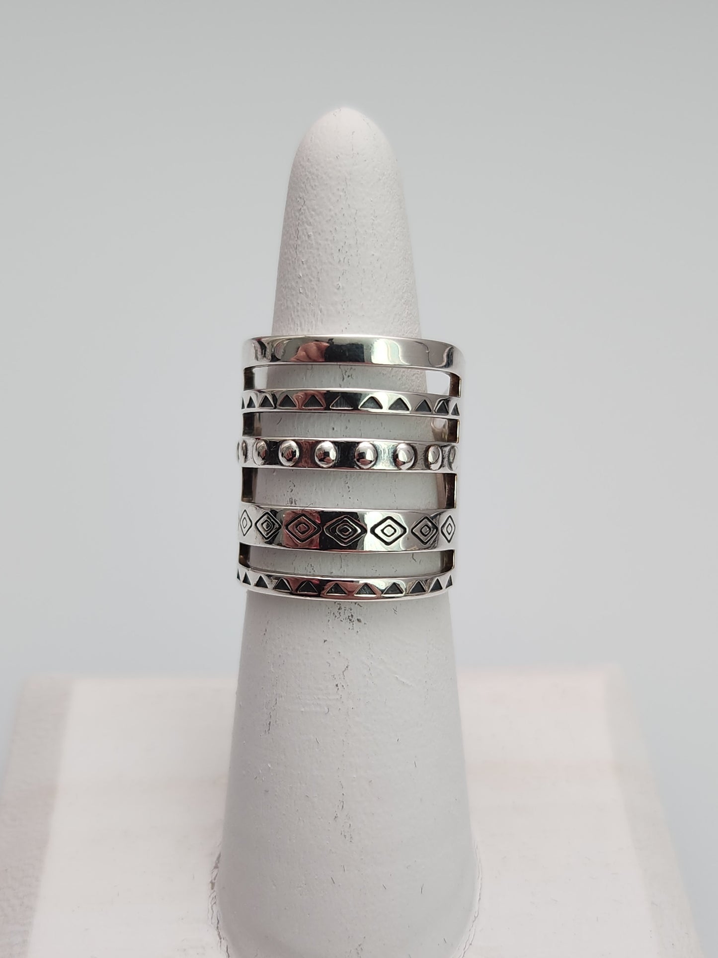 Sterling Silver Cutout Designer Band sz 6