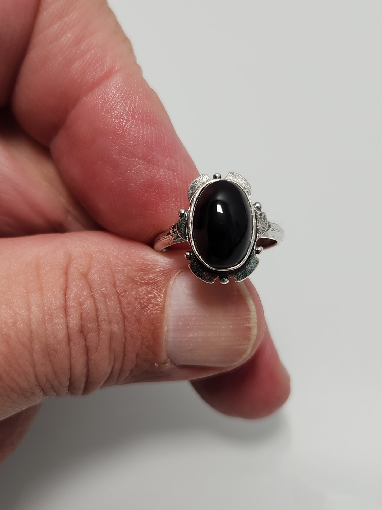 Black Onyx Ring sz 7