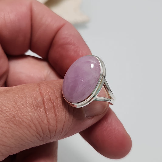 Kunzite Ring sz 11