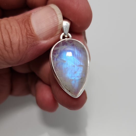 Rainbow Moonstone Pendant