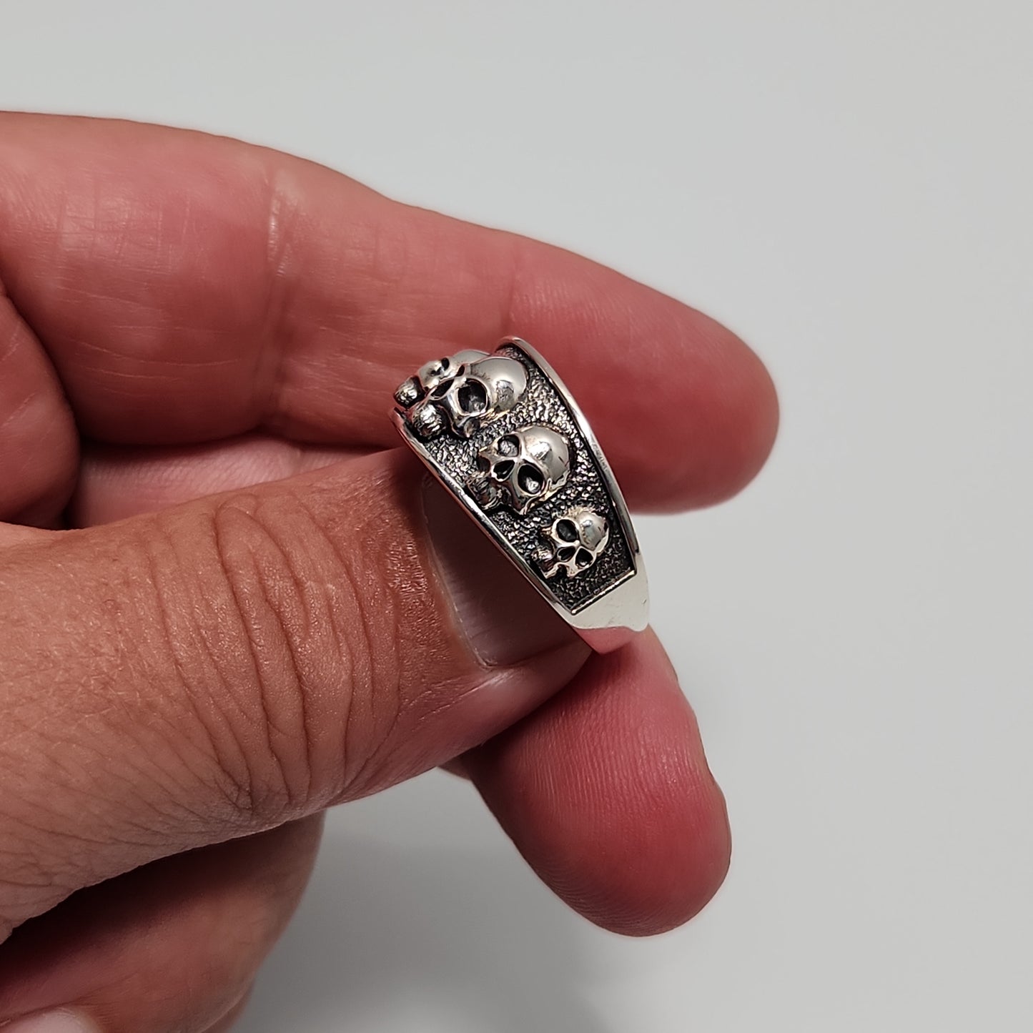 Skull Ring sz 6-12