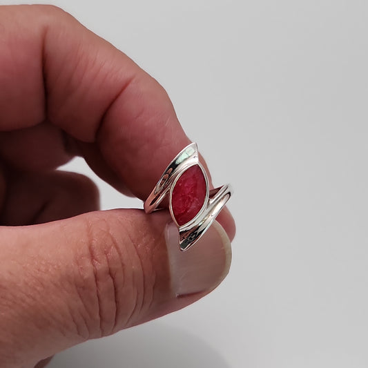 Ruby Ring sz 6