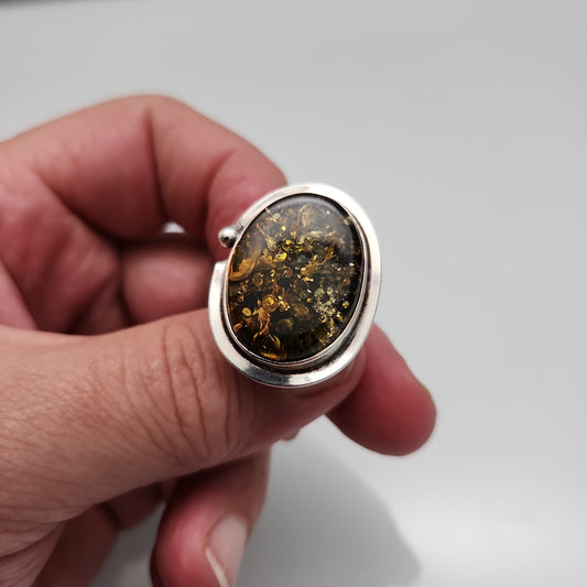 Green Amber Ring sz 8