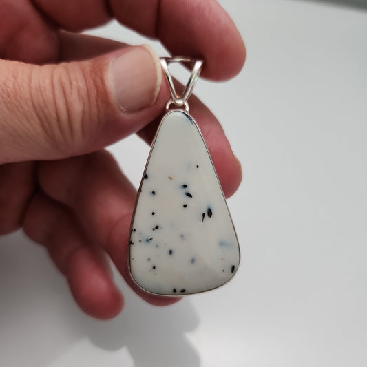 Confetti Agate Pendant