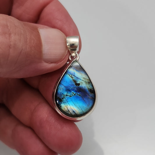 Labradorite Pendant