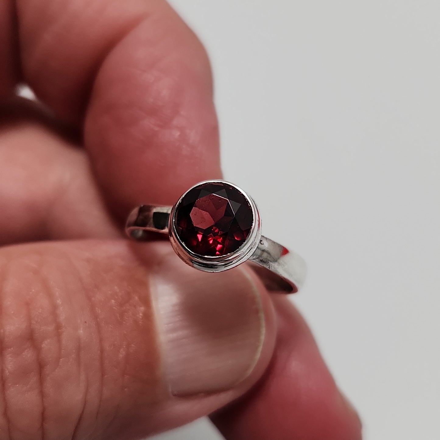 Garnet Ring sz 10