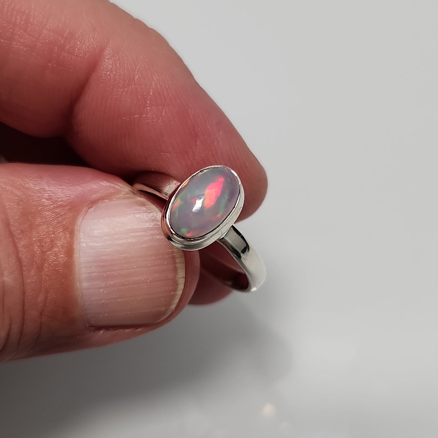 Welo Opal Ring sz 8