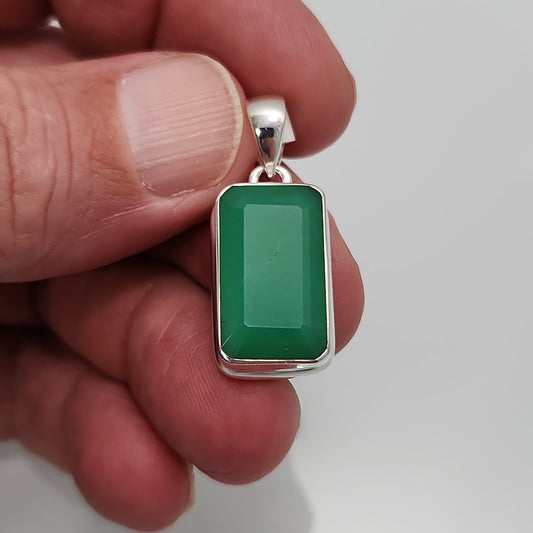 Faceted Chrysoprase Gem Pendant