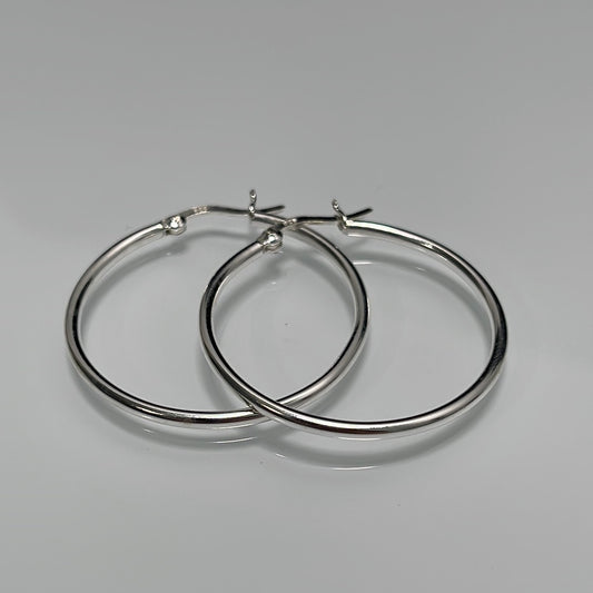 Medium Plain Hoop Earrings