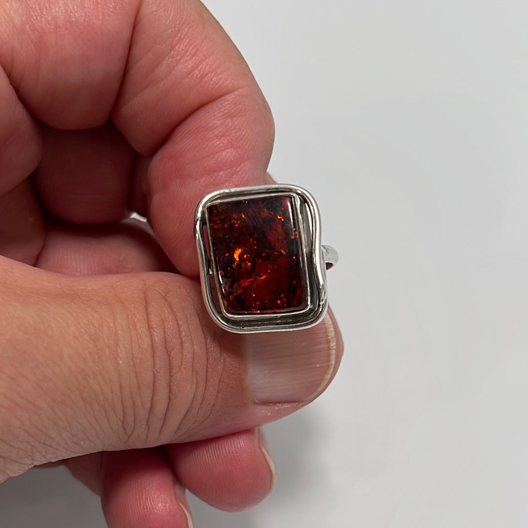 Amber Ring sz 7.5