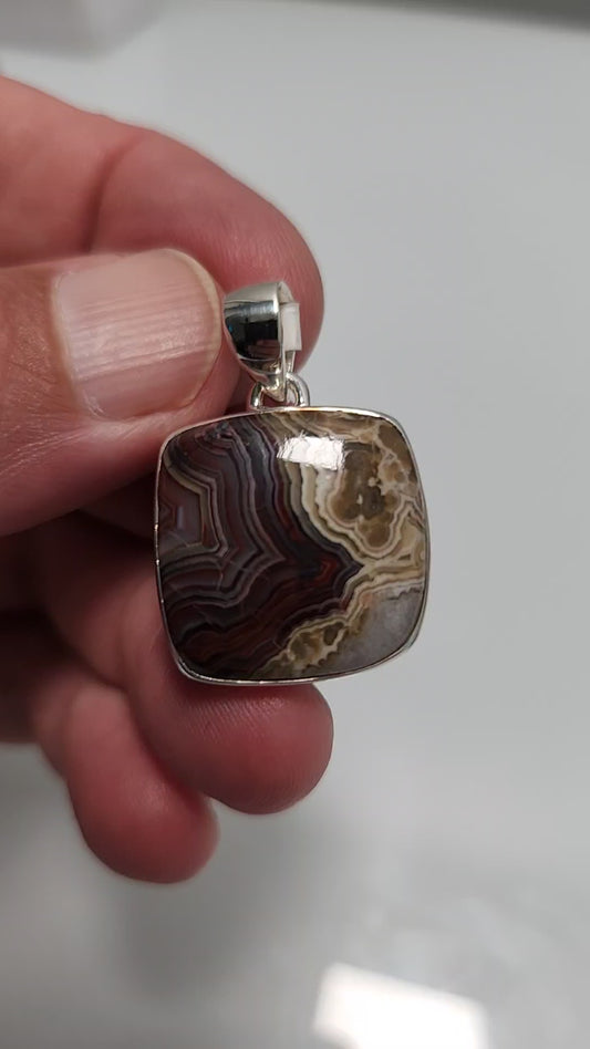 Laguna Agate Pendant