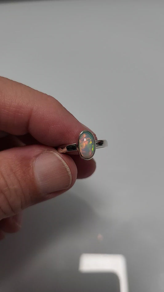 Welo Opal Ring sz 7