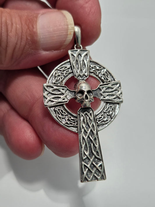 Celtic Gothic Cross (large)