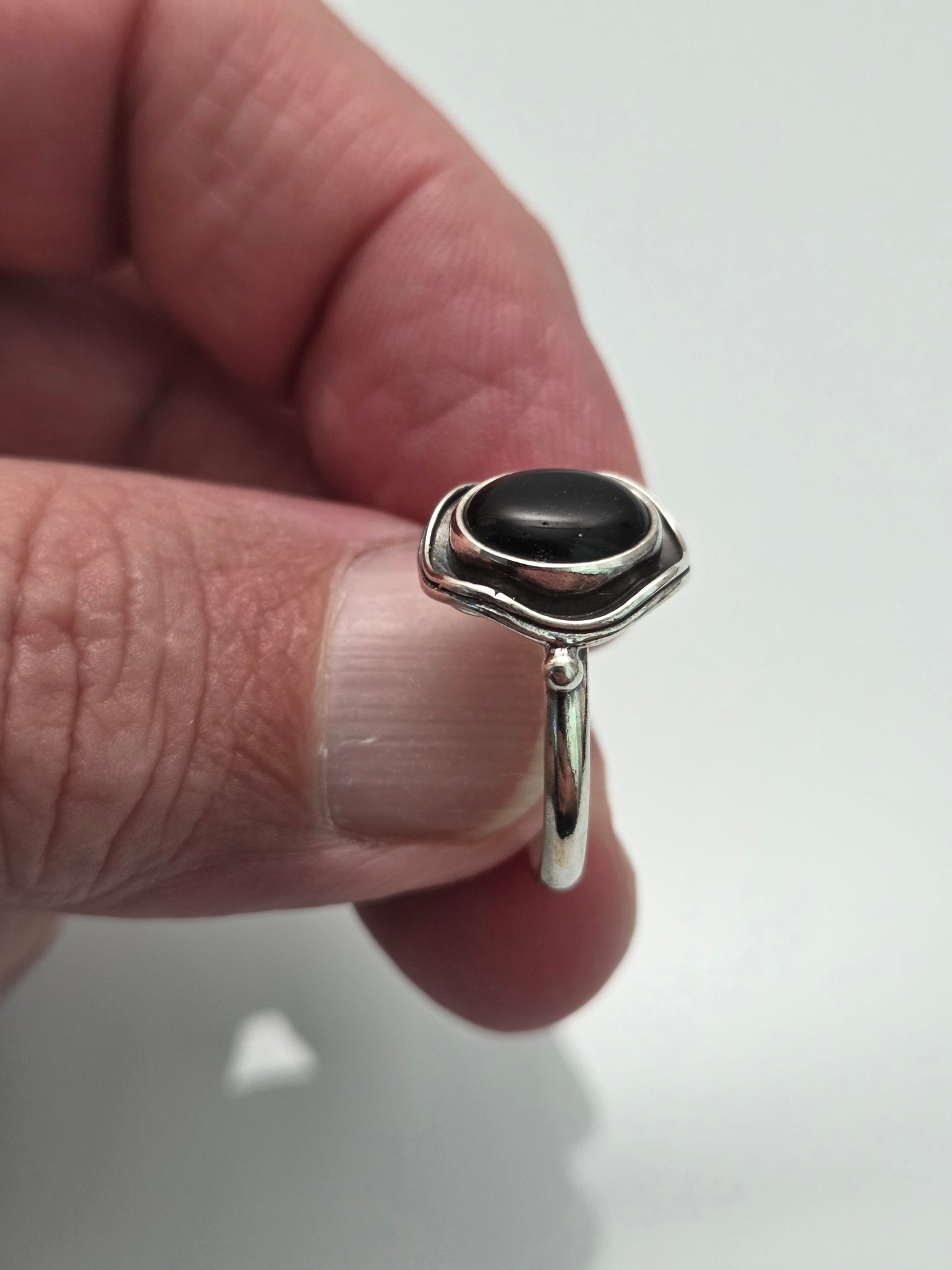 Black Onyx Ring sz 7+