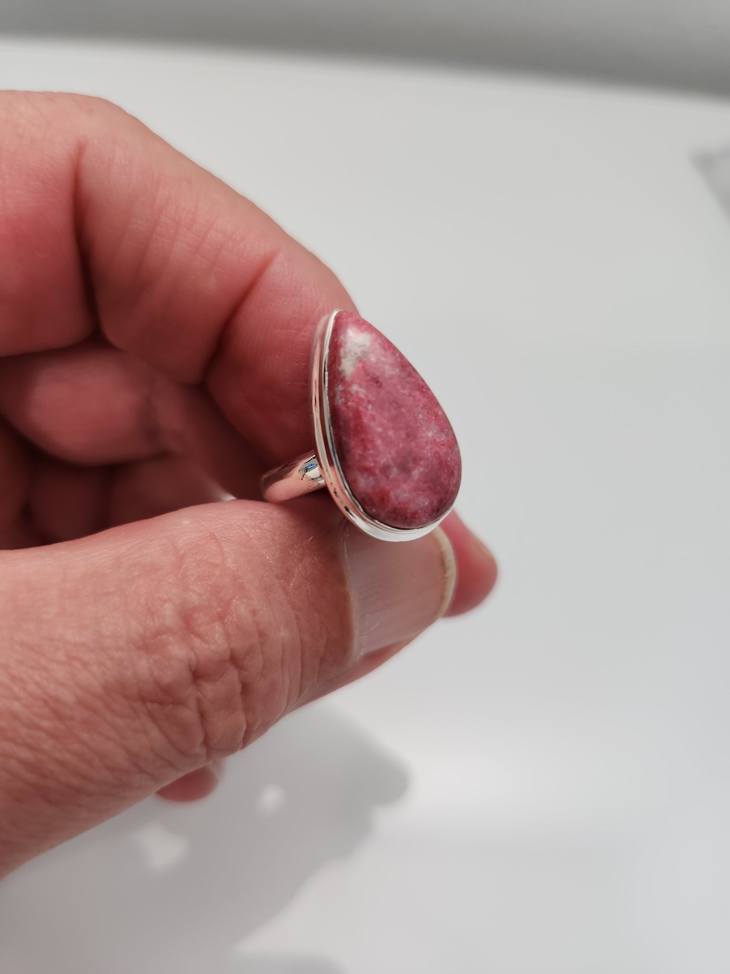 Thulite Ring sz 7