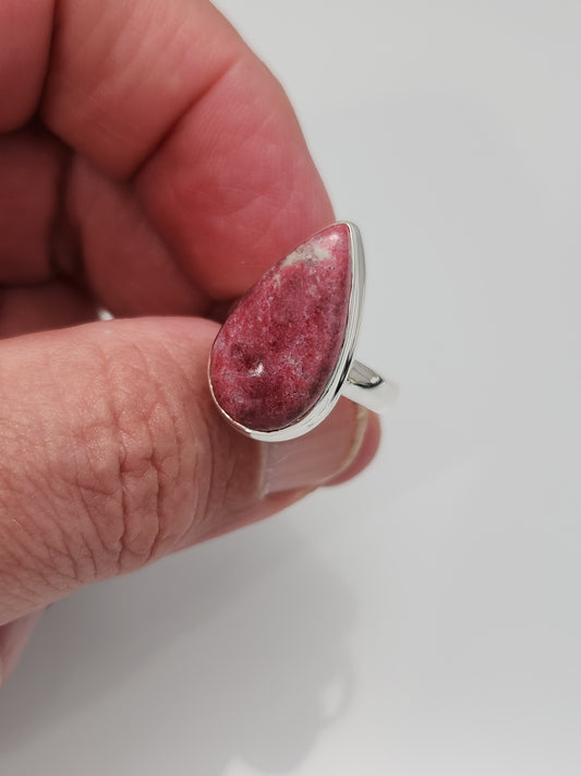 Thulite Ring sz 7