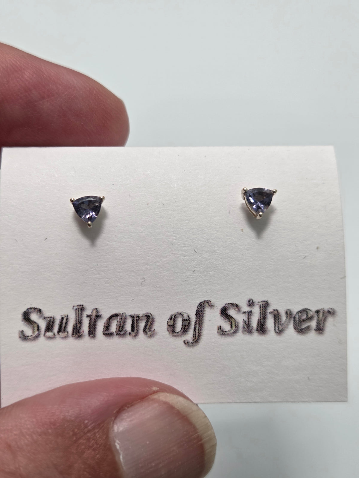 Tanzanite 4mm Trillian Studs