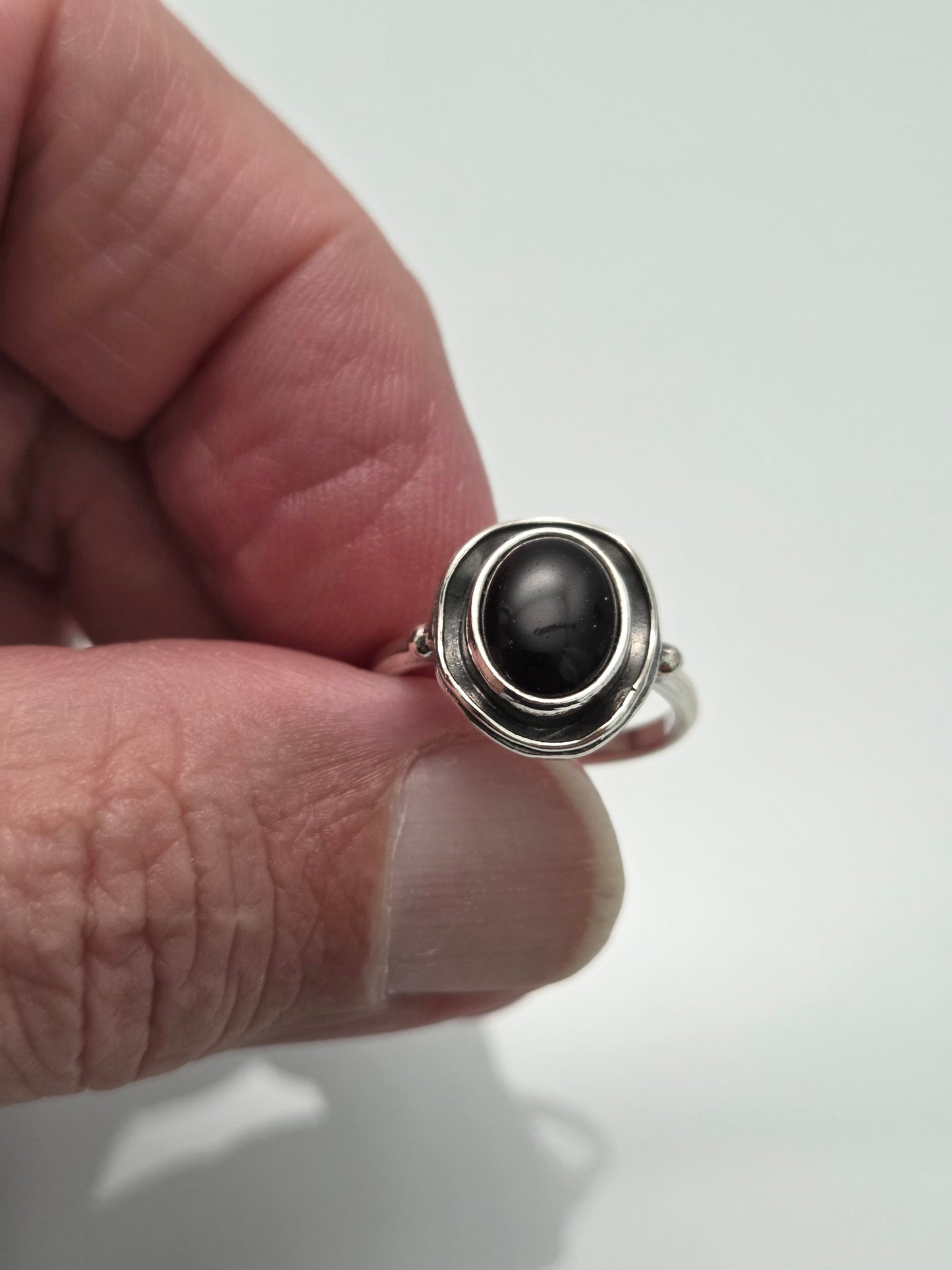 Black Onyx Ring sz 7+
