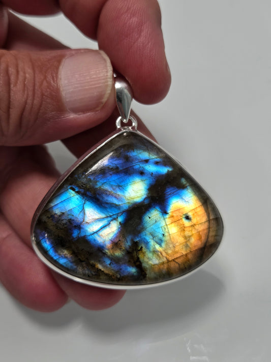 Big Labradorite Pendant