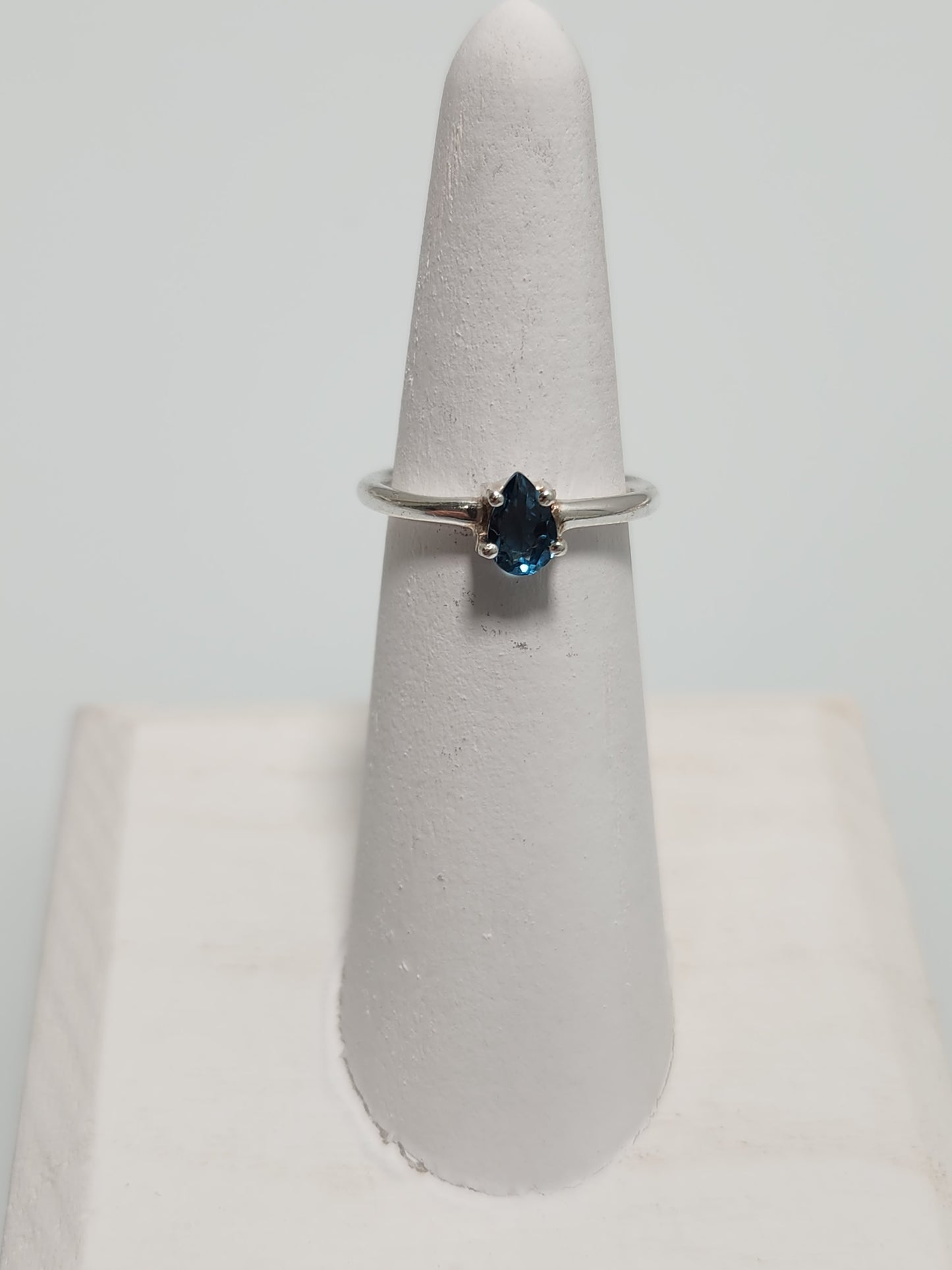 London Blue Topaz Ring sz 5