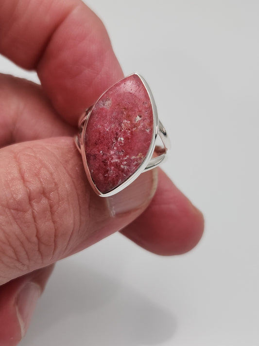 Thulite Ring sz 8