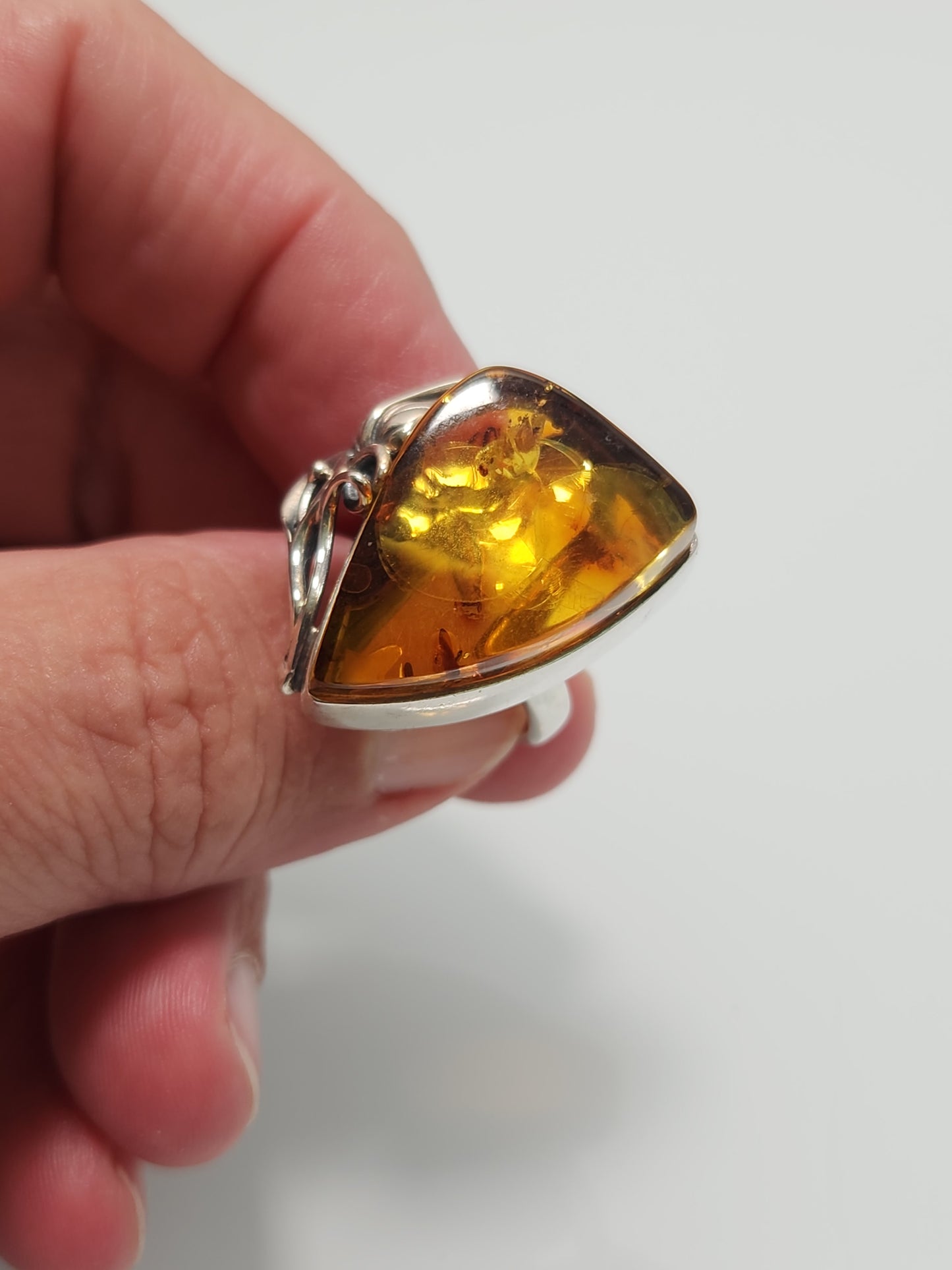 Amber Ring sz 7.5